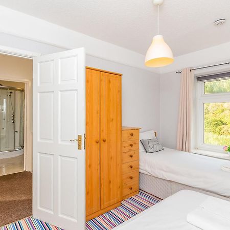 The View Spacious Apartment In Afan Forest Bike Park By Staystaycations 塔尔伯特港 外观 照片